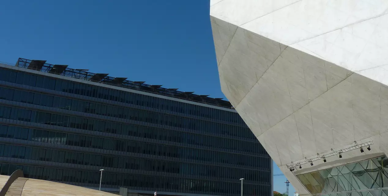 porto  casa da musica entrance