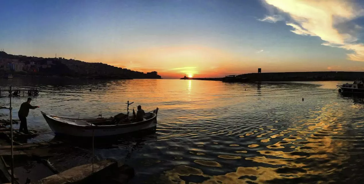 zonguldak  fishing at dawn